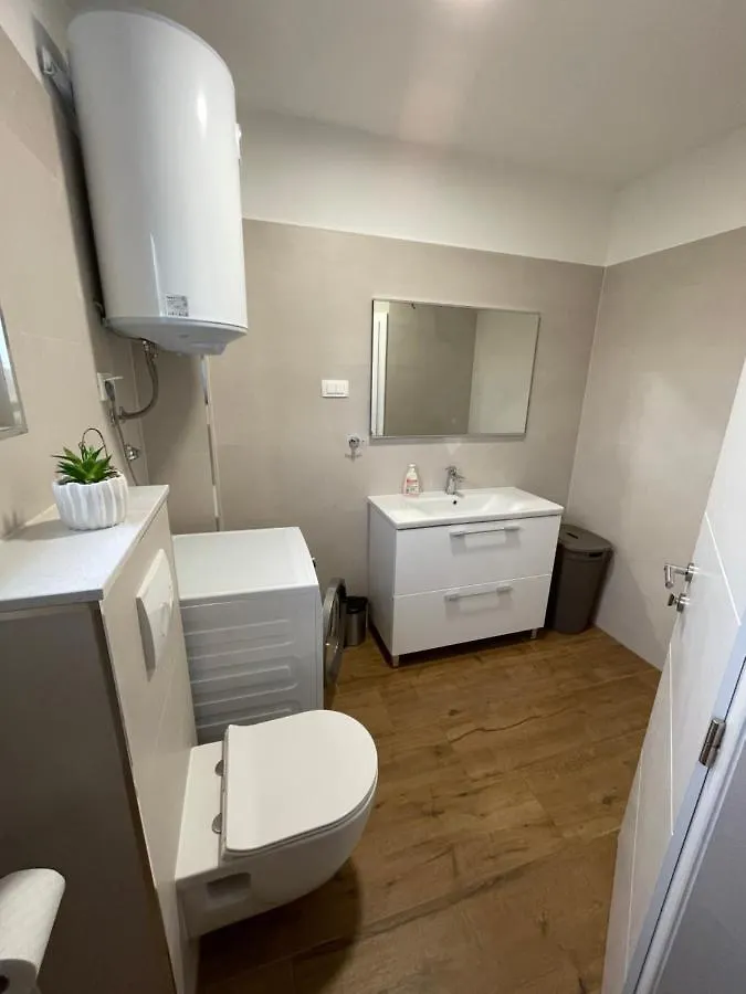 Holiday Home “Marko” With Heated Pool! Nin Villa