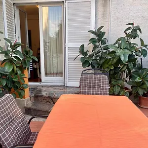 3* Vendégház Ana